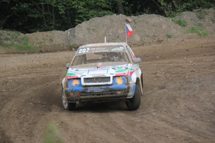 sluknov_ilp_256.jpg